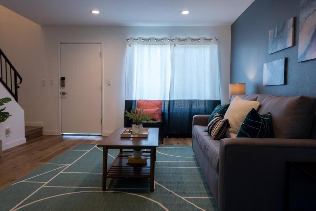 Stylish 2 Bed 1 And Half Bath Apartment Near Sofi Stadium, Lax, Forum Inglewood Exterior foto